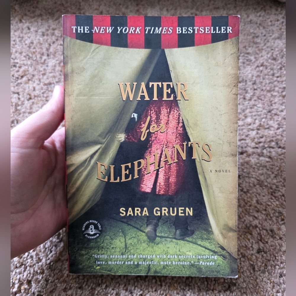 Water for Elephants by Sara Gruen - book - historical fiction romance